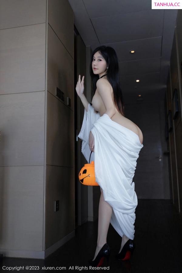  [XiuRen]高清写真图 2023.11.10 No.7649 幼幼 黑丝美腿第80张图片